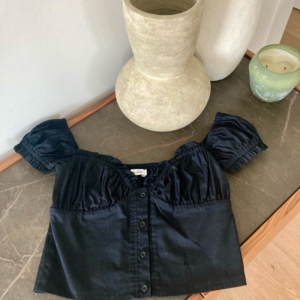 With Jean remi top L